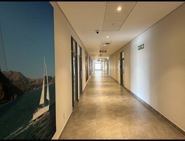 114M² BUILDING TO LET IN FORESHORE